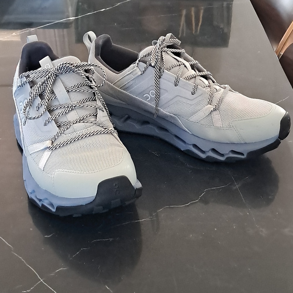 On Running Mens Light Gray Trail Sneakers - Picture 5 of 5